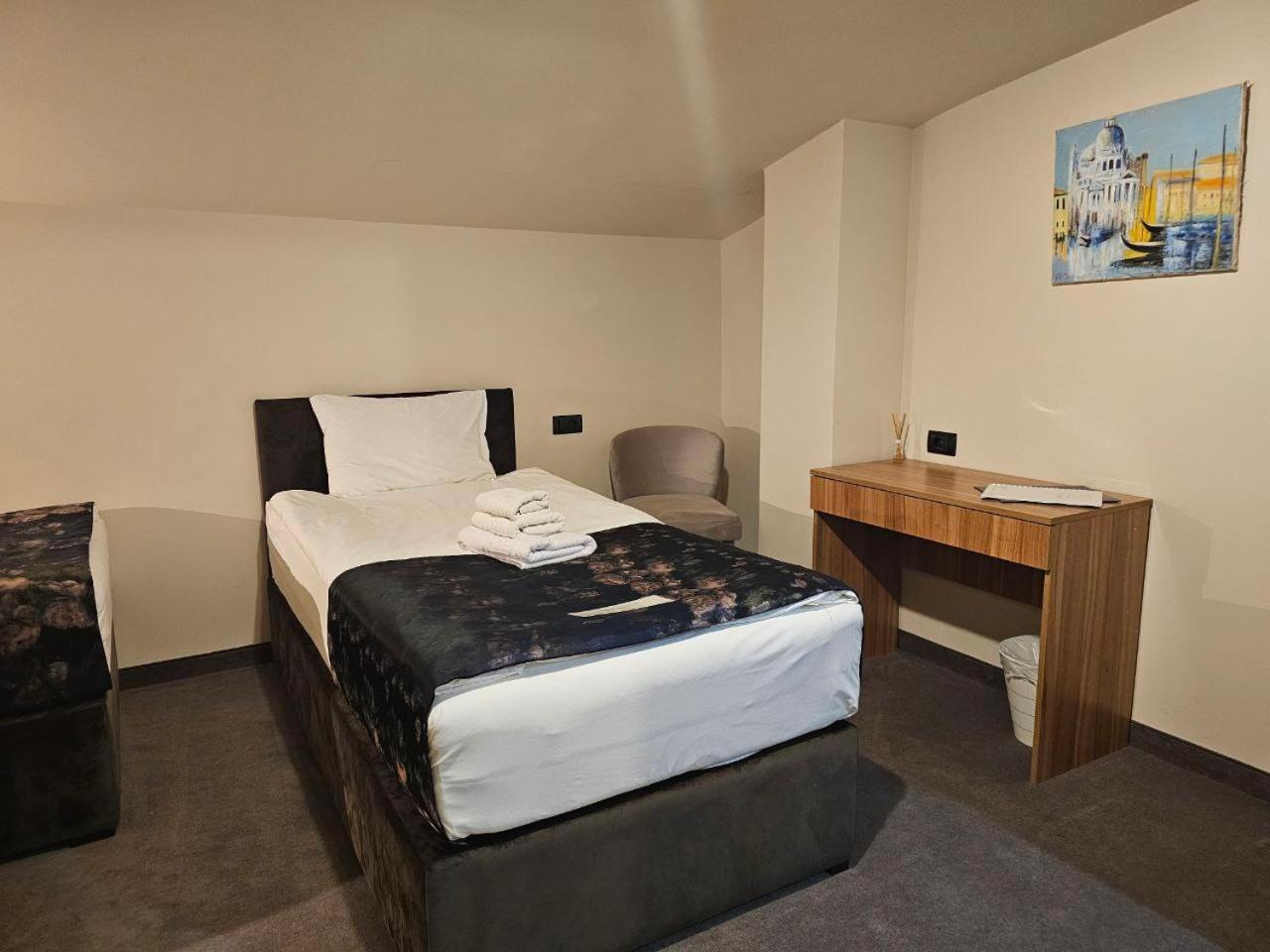 Hotel Aloha Ni Esterno foto